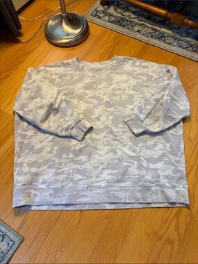 Lululemon Perfectly Oversized Crew White Camo Sweatshirt  Womens 16